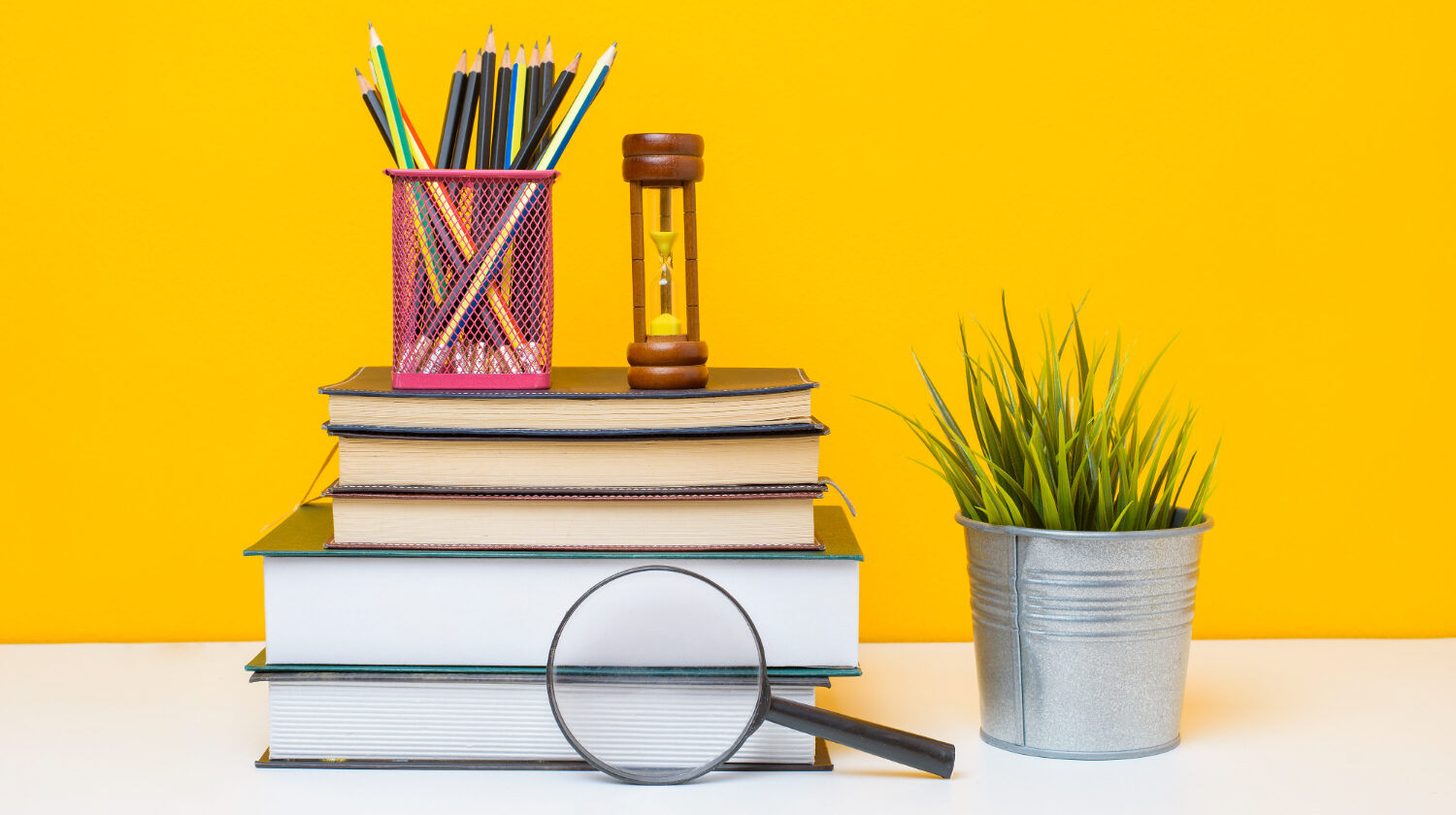 vecteezy_career guidance-on-yellow-background-education-background_5127773